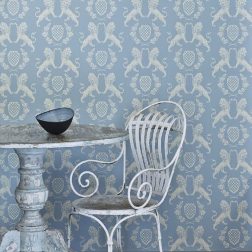 HERALDIC LION WEDGEWOOD BLUE BG1100101